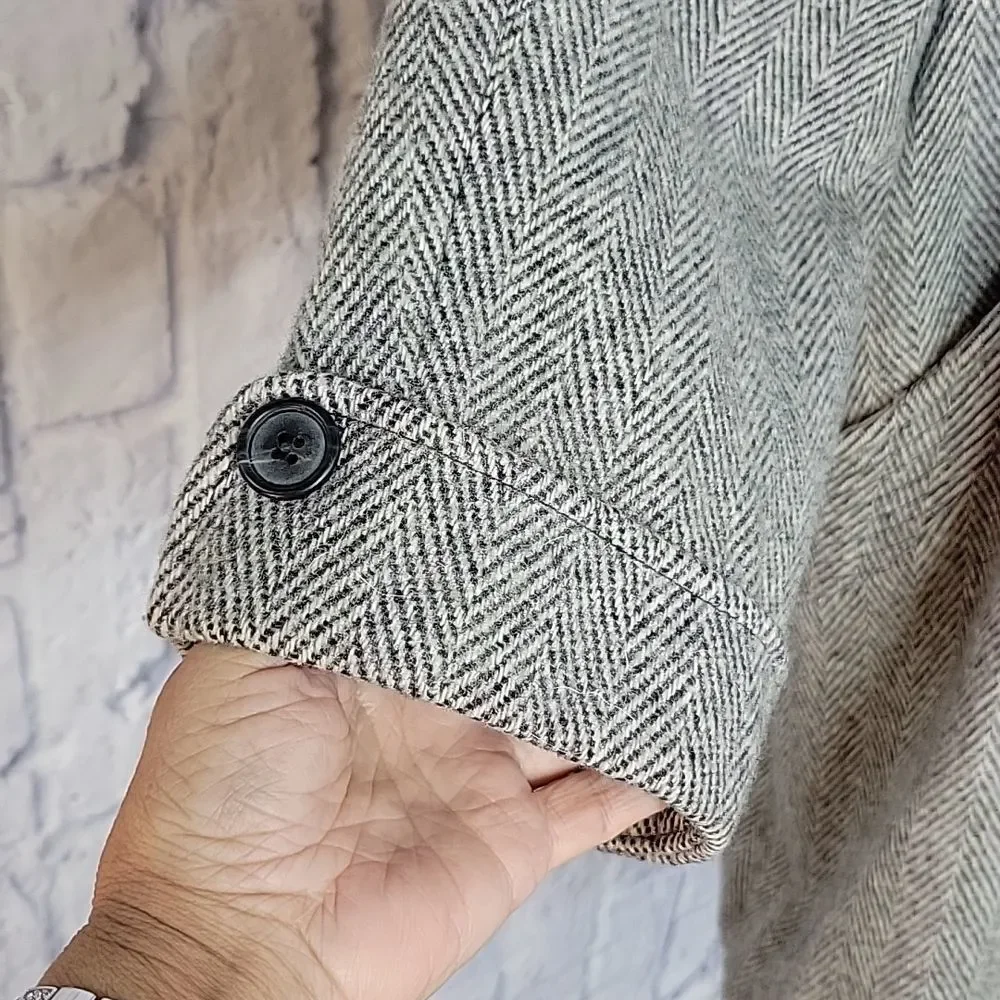 N/A herringbone black